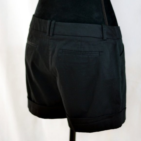 SET Mossimo Stretch Dress Shorts Tan & Black sz 8 - Picture 2 of 6